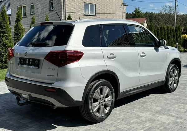 Suzuki Vitara cena 79700 przebieg: 110000, rok produkcji 2019 z Wieluń małe 529